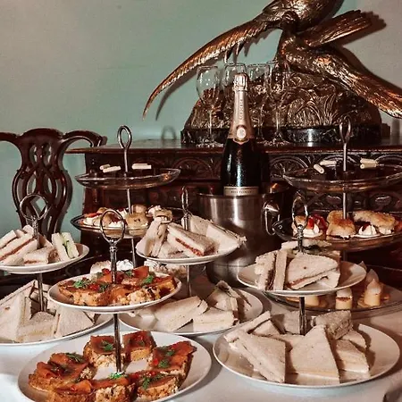 Belleek Castle, Hotel