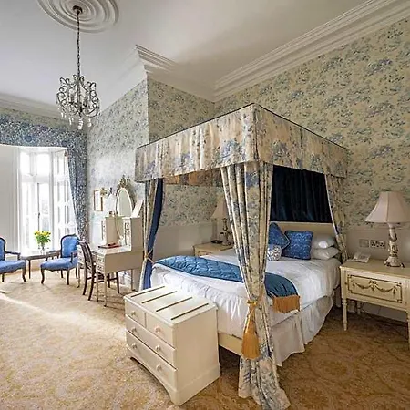 Belleek Castle, 4* Ballina (Mayo)