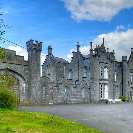 Belleek Castle, 4*