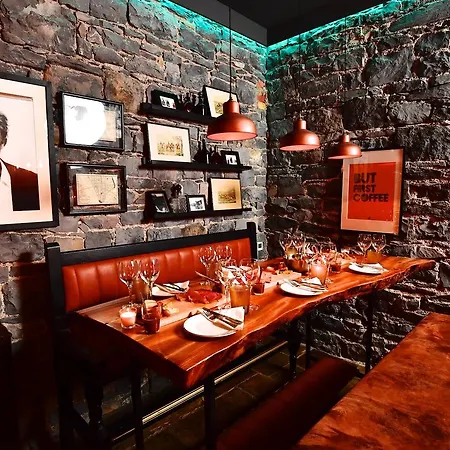 Belleek Castle, Ballina (Mayo)