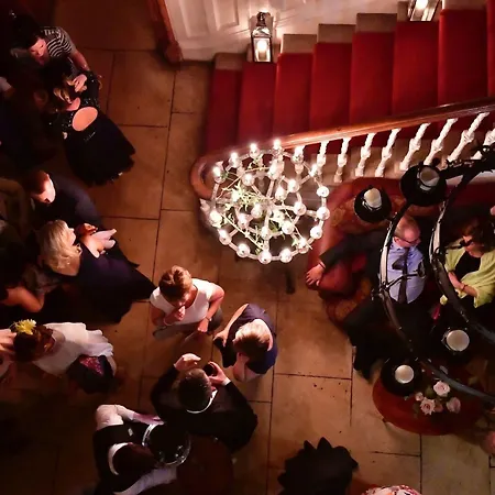 Belleek Castle, 4*