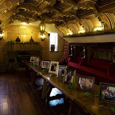 Belleek Castle, Ballina (Mayo)