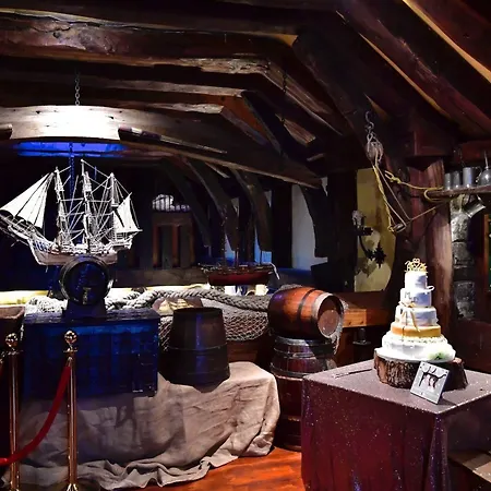 Belleek Castle,