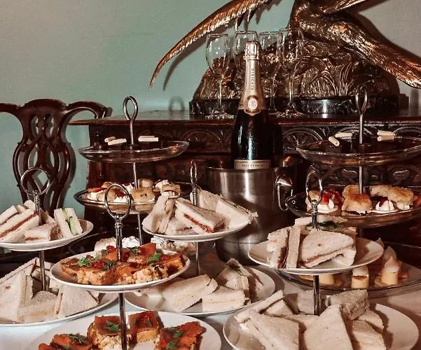 Belleek Castle, Hotel