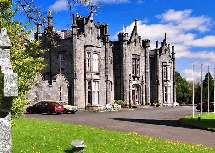 Belleek Castle, Hotel